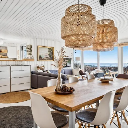 In Handrup With Sea View Over Bay And Spacious Terraces Close To The Beach, Nature And Mols Bjerge National Park Dom wakacyjny