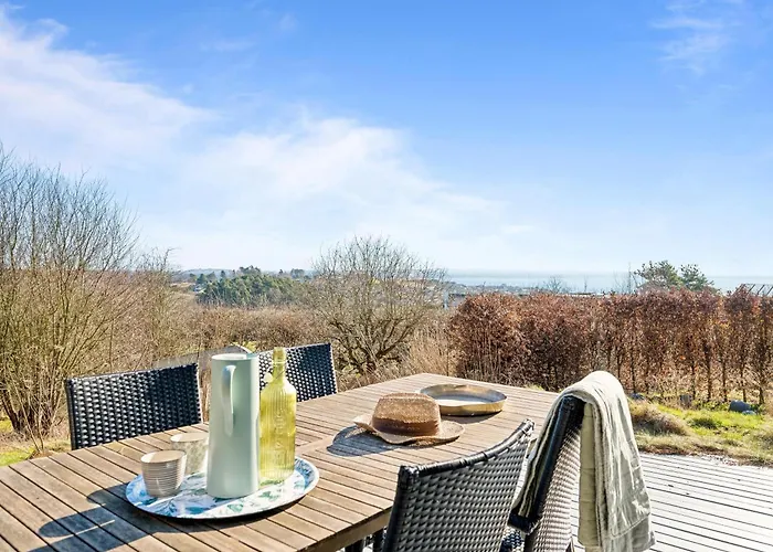 In Handrup With Sea View Over Bay And Spacious Terraces Close To The Beach, Nature And Mols Bjerge National Park Сasa de vacaciones *